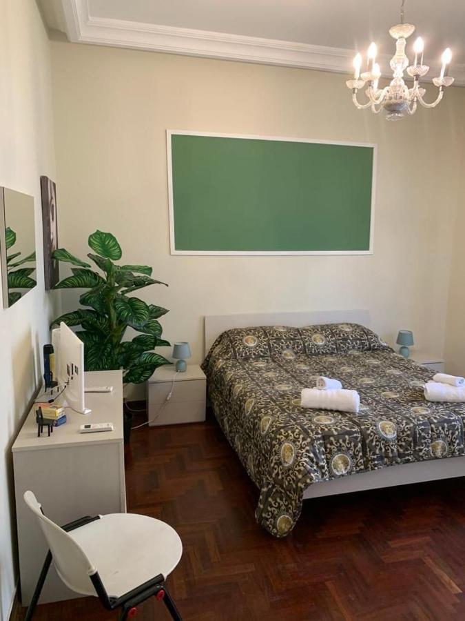 Apartament Dimora Di Maury A Due Passi Dai Trasporti E Da Ballaro ปาแลร์โม ภายนอก รูปภาพ