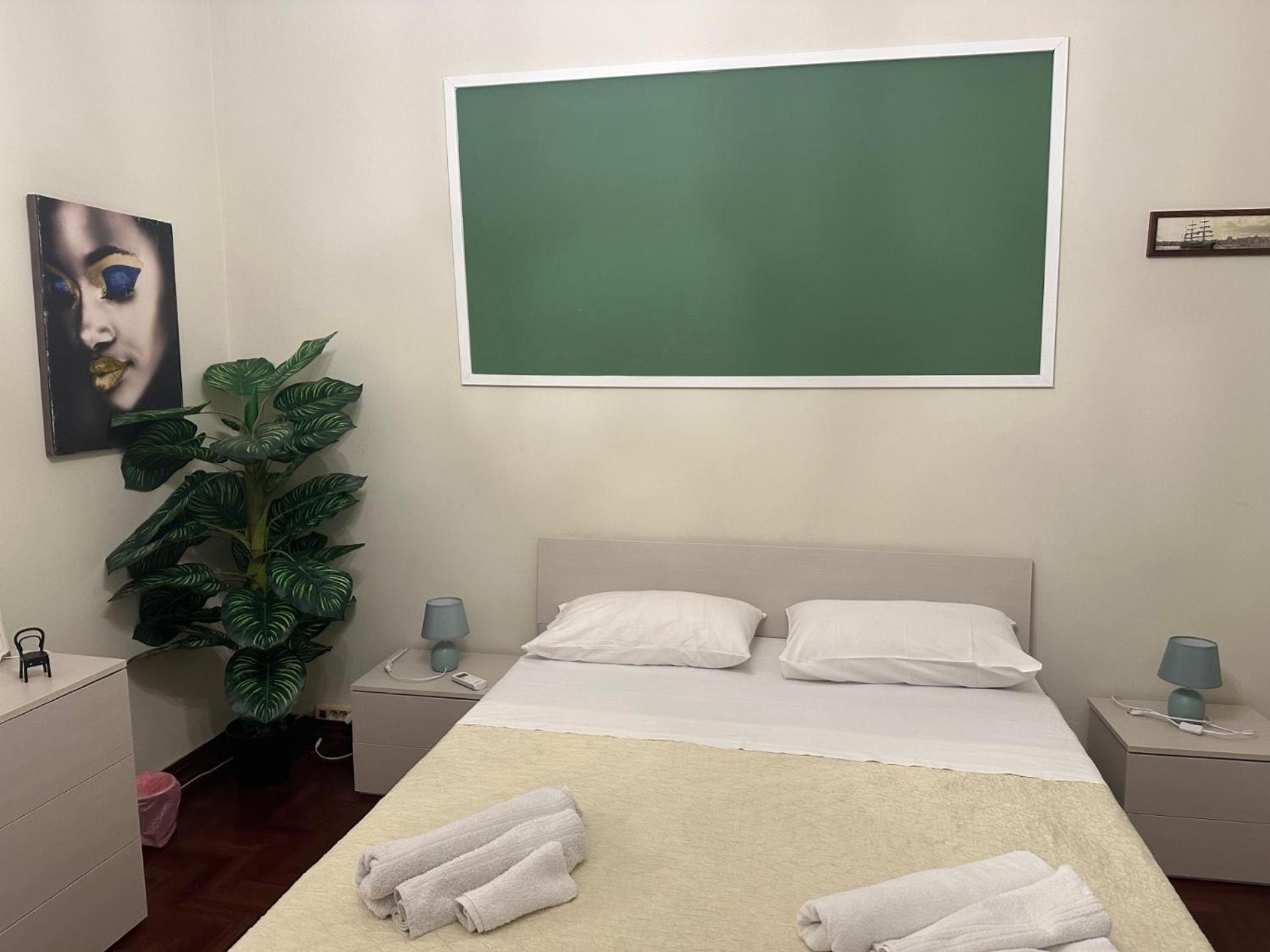 Apartament Dimora Di Maury A Due Passi Dai Trasporti E Da Ballaro ปาแลร์โม ภายนอก รูปภาพ