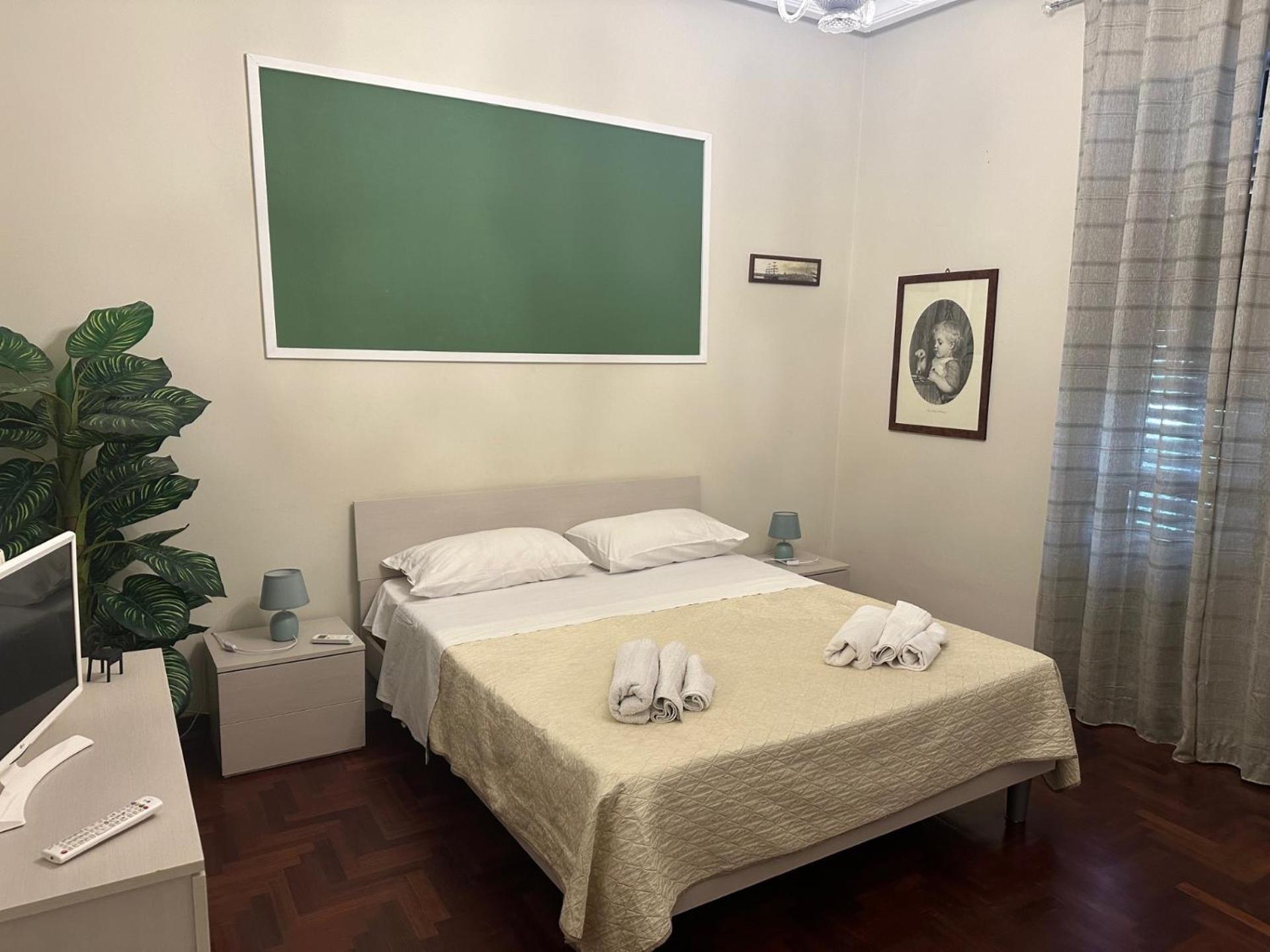 Apartament Dimora Di Maury A Due Passi Dai Trasporti E Da Ballaro ปาแลร์โม ภายนอก รูปภาพ